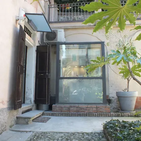 Apartment Loft Garden In Bologna's Heart Ospedale Rizzoli